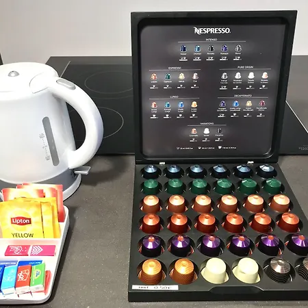 Luxury 102 Adult Only! *